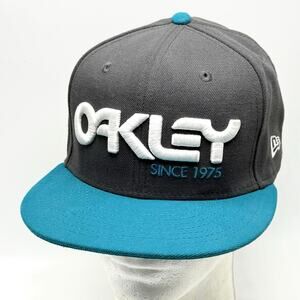Oakley New Era 9Fifty Baseball Cap Flat Bill Snapback Hat Gray Blue Embroidered